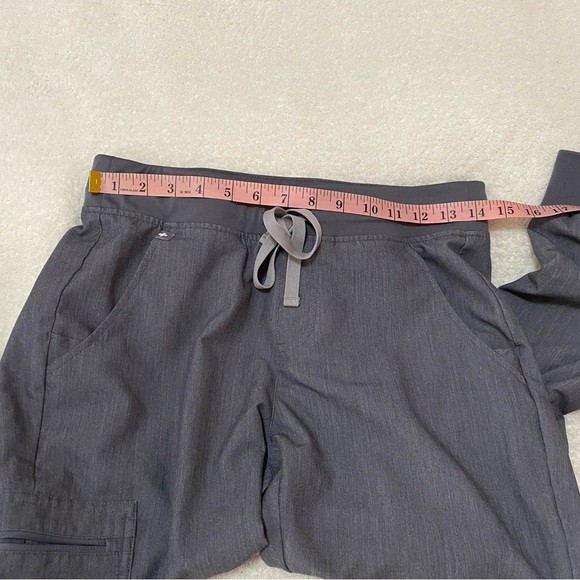 Figs graphite color scrub set size S - Picture 11 of 14